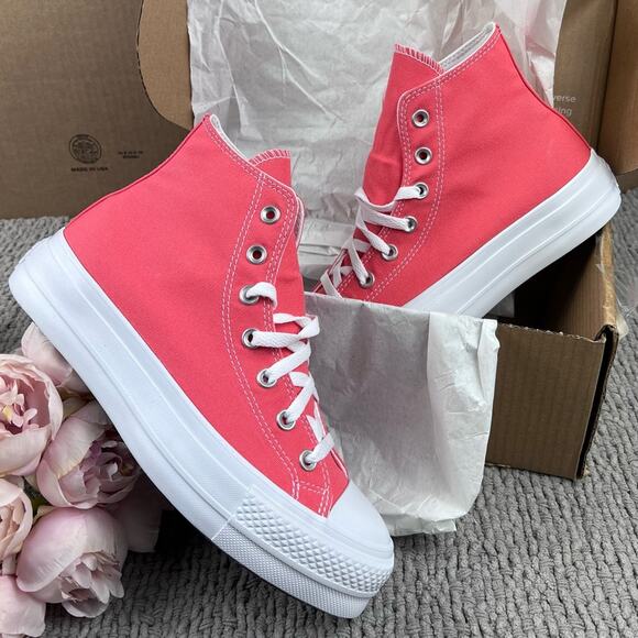 NEW Womens Size 8.5 Custom Converse CTAS Lift Hi Floral Embroidery Platform Shoe - Picture 1 of 9